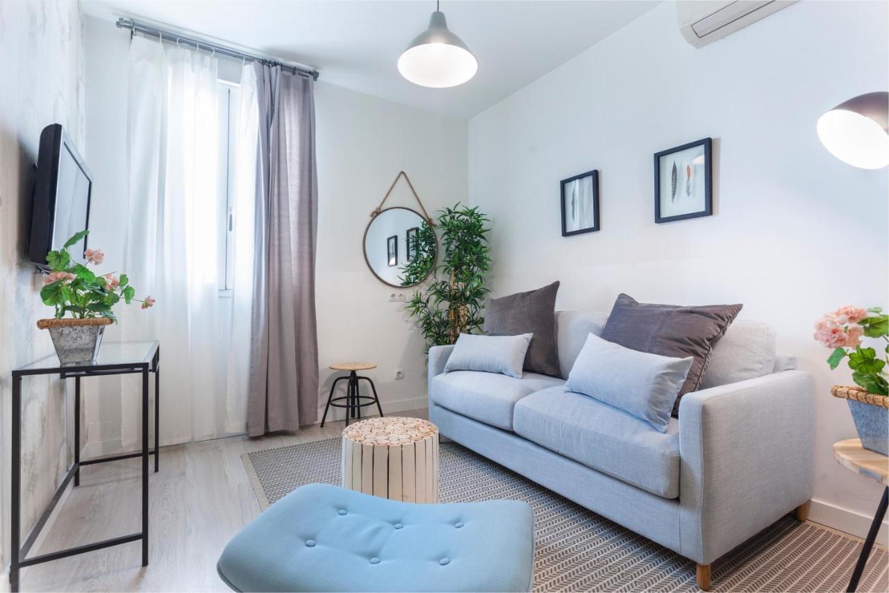 Apartament Lindo En Madryt Zewnętrze zdjęcie