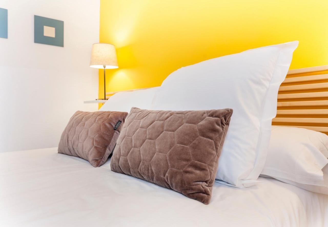 Apartament Lindo En Madryt Zewnętrze zdjęcie