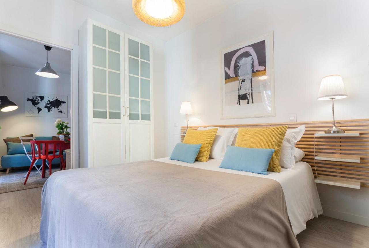 Apartament Lindo En Madryt Zewnętrze zdjęcie