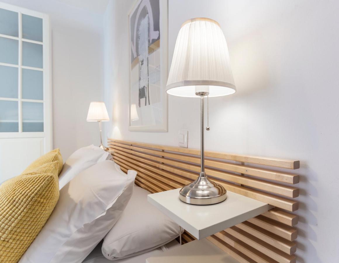 Apartament Lindo En Madryt Zewnętrze zdjęcie