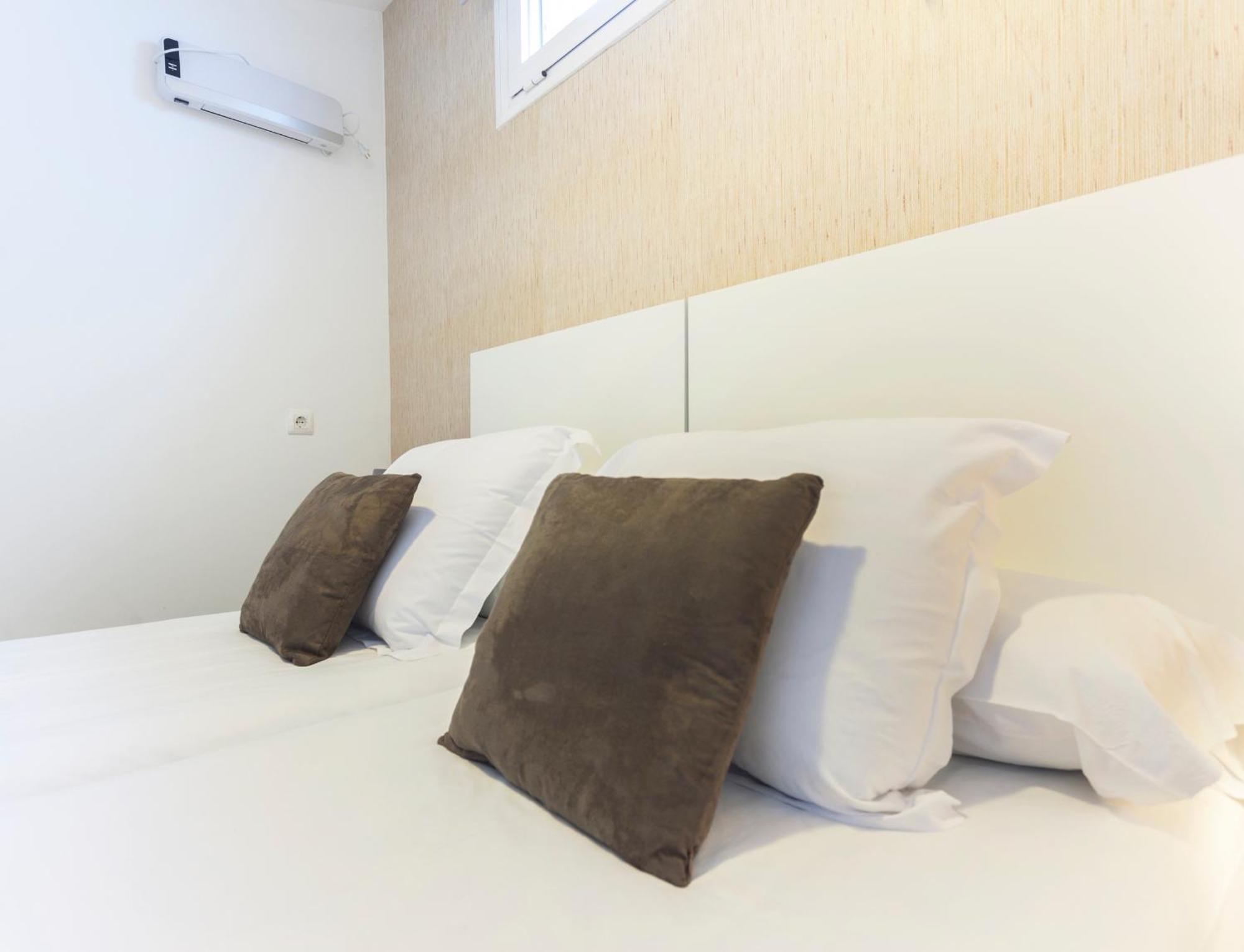 Apartament Lindo En Madryt Zewnętrze zdjęcie