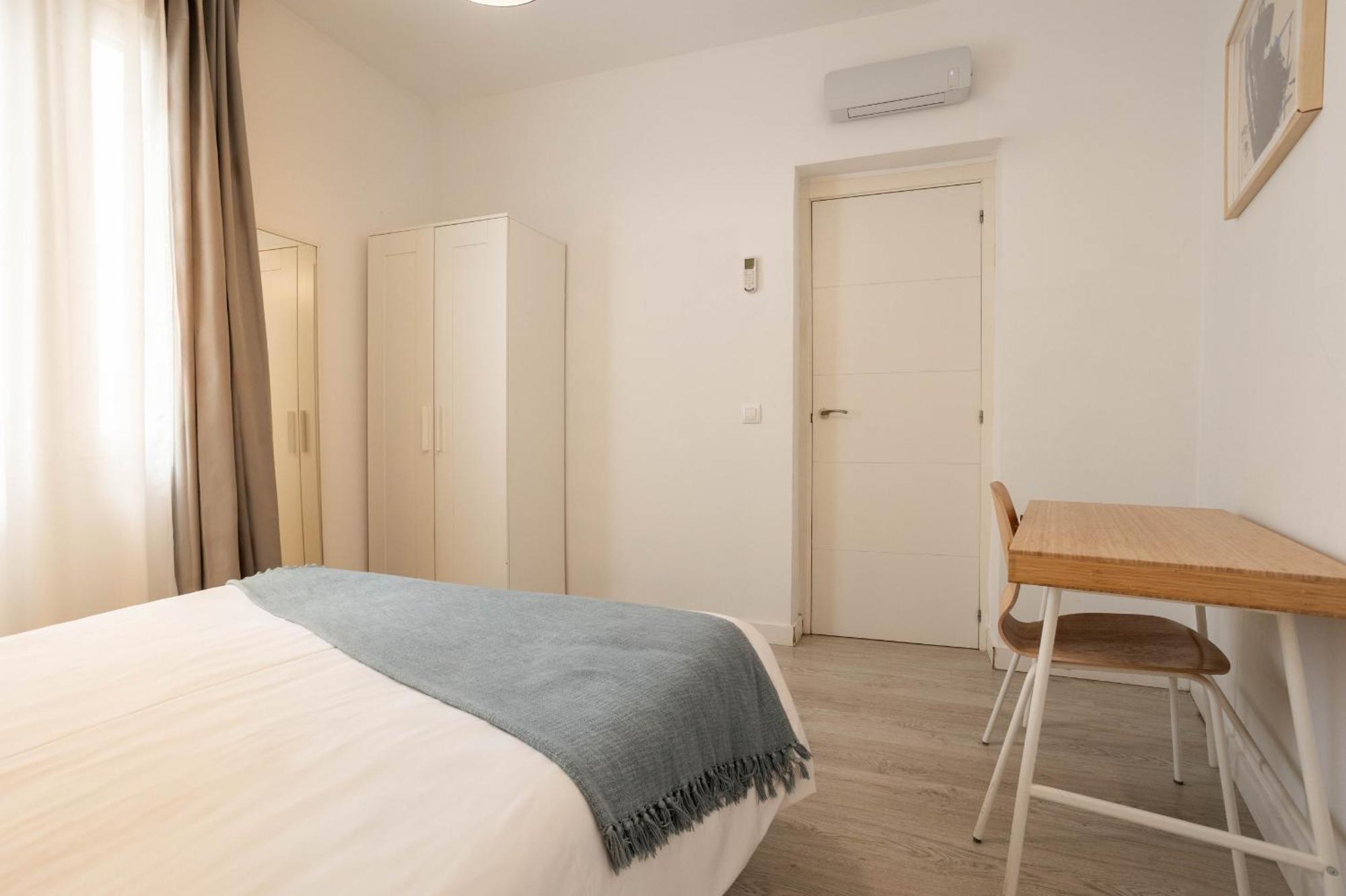 Apartament Lindo En Madryt Zewnętrze zdjęcie