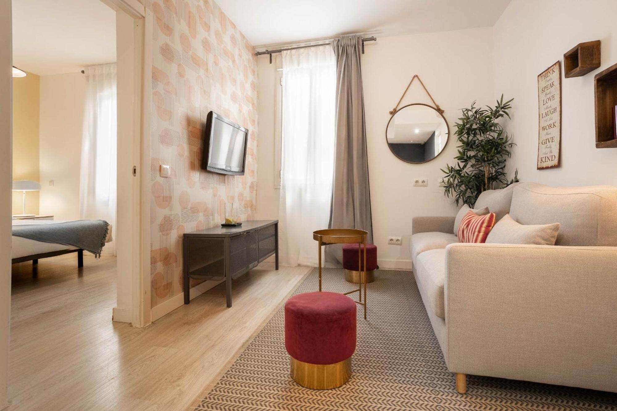 Apartament Lindo En Madryt Zewnętrze zdjęcie