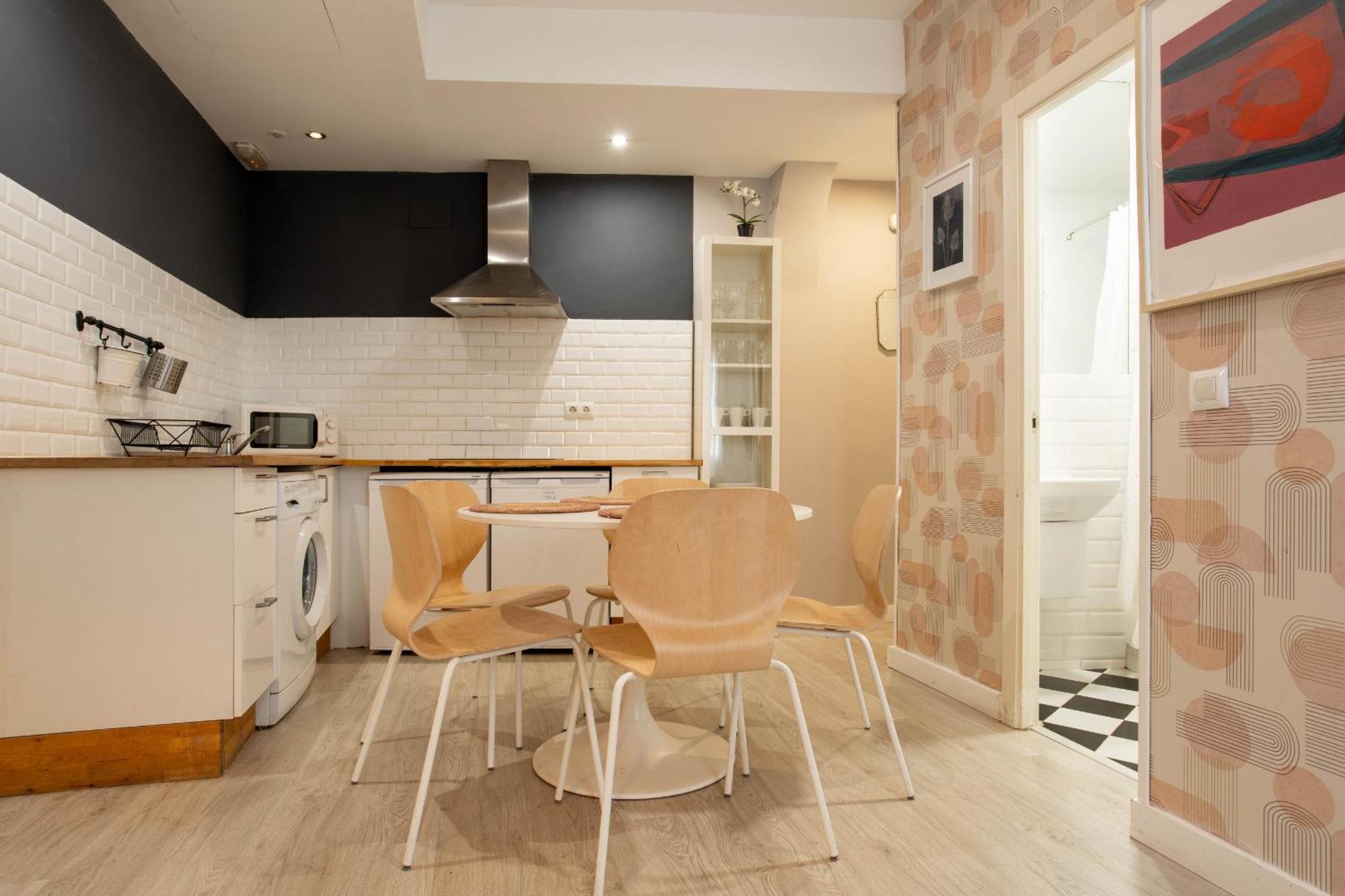 Apartament Lindo En Madryt Zewnętrze zdjęcie